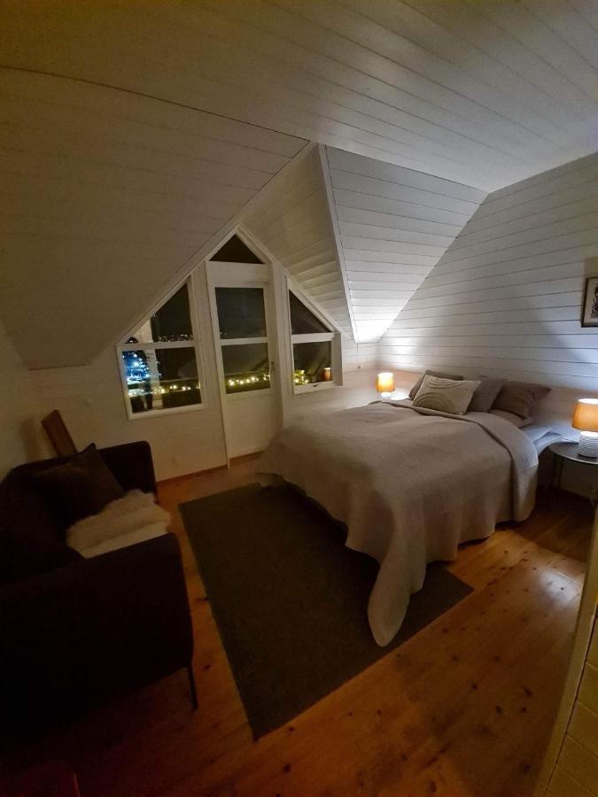 Apartment Cozy Little House In